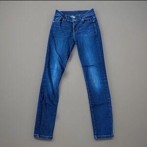 New York & Co Women’s Size 6 Dark Wash Skinny Jeans Double Button Mid High Rise